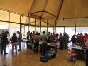 屋内でロープ、スリングの使い方実習